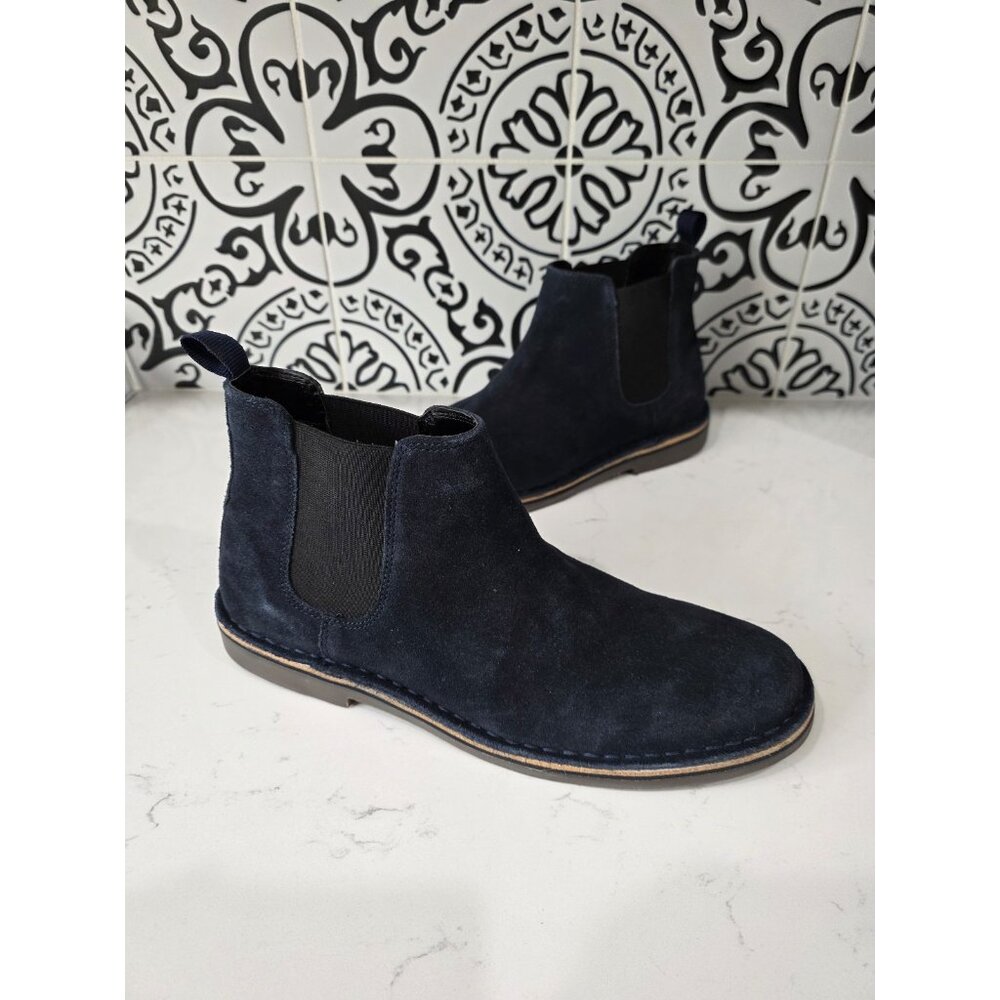 Men's size 9.5 M Brand New Desert Sun Chelsea Men’s Shoes Navy Blue Boots